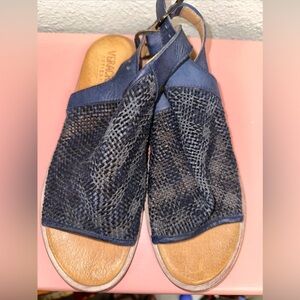 Veracruz Blue Tone Open Toes Size 7 Ankle Buckle Comfy Sandals Women's